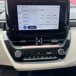 صورة 35 لـ 2025 Toyota COROLLA LE