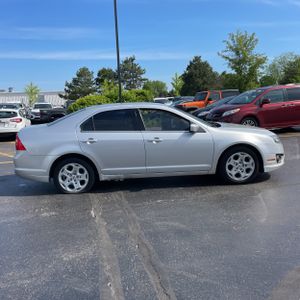 FORD FUSION SE - 10