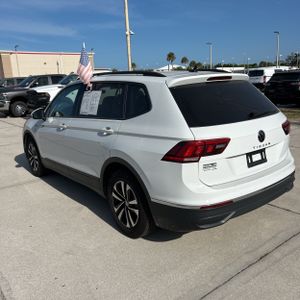 VOLKSWAGEN TIGUAN S - 5