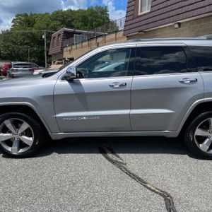 صورة 4 لـ 2015 JEEP GRAND CHEROKEE OVERLAND