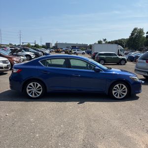 صورة 10 لـ 2016 Acura ILX BASE