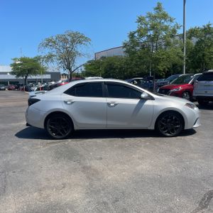 2016 Toyota COROLLA L — фото 10