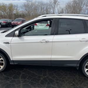 FORD ESCAPE TITANIUM - 4