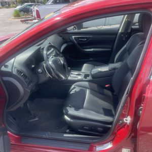 صورة 32 لـ 2016 Nissan ALTIMA 2.5 SR
