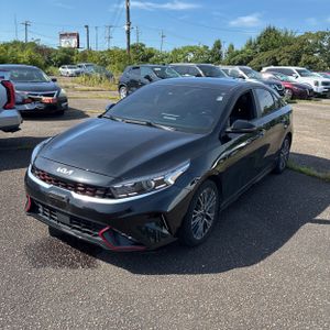 صورة 1 لـ 2023 KIA FORTE GT-LINE