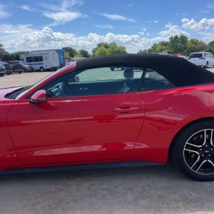 صورة 4 لـ 2018 FORD MUSTANG ECOBOOST PREMIUM