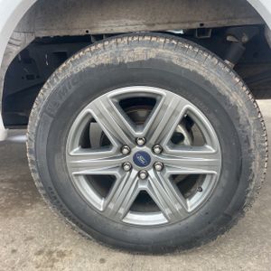 صورة مصغرة 18 لـ 2019 FORD F-150 XLT