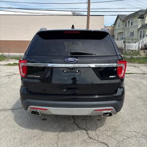 FORD EXPLORER PLATINUM - 7