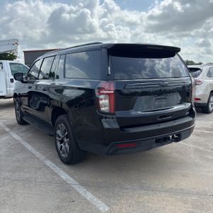 CHEVROLET SUBURBAN LT - 5