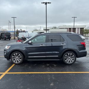 FORD EXPLORER PLATINUM - 3