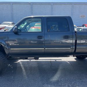 صورة 3 لـ 2005 Chevrolet SILVERADO 2500HD LS