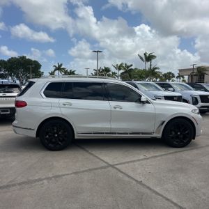 BMW X7 XDRIVE40I - 10