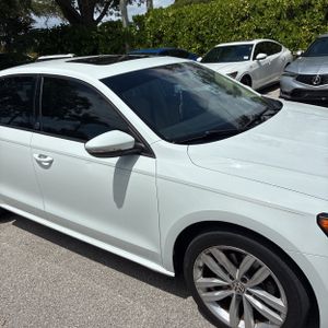 2019 Volkswagen PASSAT WOLFSBURG — миниатюра 13