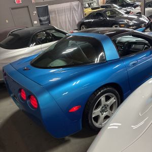 CHEVROLET CORVETTE - 8