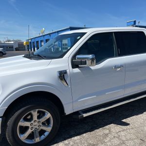FORD F150 LARIAT - 2