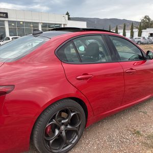 2018 ALFA Romeo GIULIA TI SPORT 照片 9