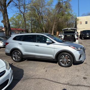 HYUNDAI SANTA FE SE - 10