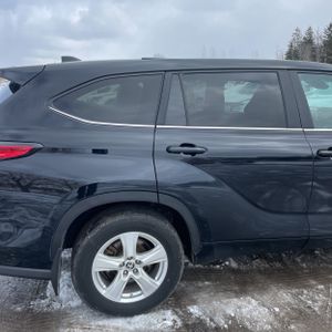 TOYOTA HIGHLANDER LE - 9