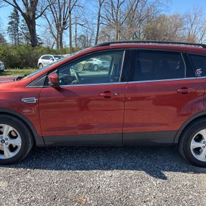 FORD ESCAPE SE - 4
