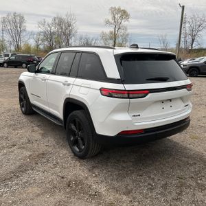 JEEP GRAND CHEROKEE - 5