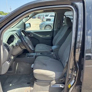 صورة مصغرة 32 لـ 2018 Nissan FRONTIER SV