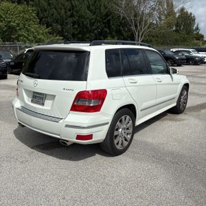 Mercedes-Benz GLK Class GLK350 - 8