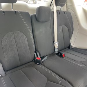 صورة 36 لـ 2024 Chrysler VOYAGER LX