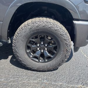 2025 RAM 1500 BIG HORN thumbnail 20