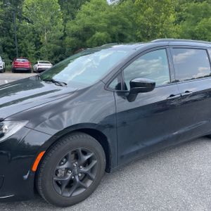 صورة 2 لـ 2018 Chrysler PACIFICA TOURING L