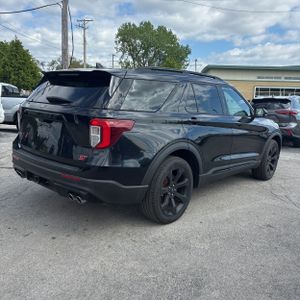 FORD EXPLORER ST - 8