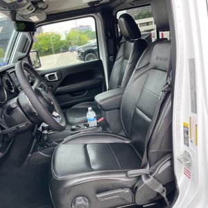 2023 JEEP WRANGLER 4XE SAHARA 4X4 thumbnail 31