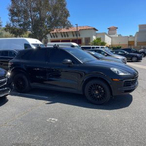 PORSCHE CAYENNE BASE - 10