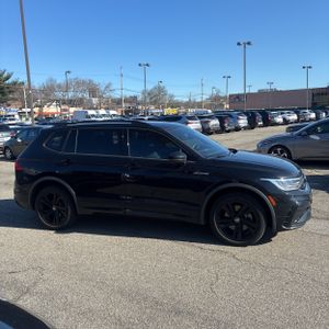 VOLKSWAGEN TIGUAN SE R-LINE BLACK 4MOTION - 10