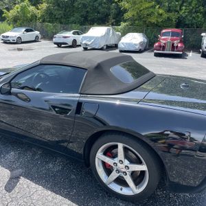 صورة 6 لـ 2005 Chevrolet CORVETTE BASE