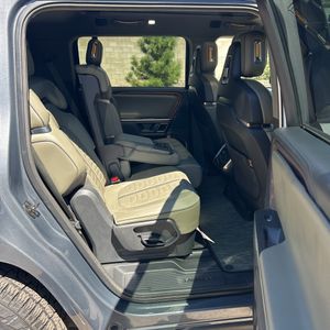 صورة مصغرة 35 لـ 2023 Rivian R1S ADVENTURE