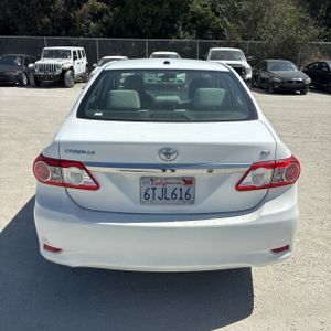 صورة 7 لـ 2011 Toyota COROLLA LE
