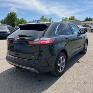 FORD EDGE SEL - 8