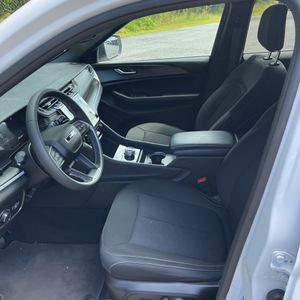 2024 JEEP GRAND CHEROKEE LAREDO 照片 32