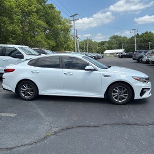 2019 KIA OPTIMA LX — фото 10