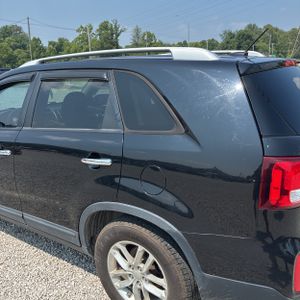 صورة 6 لـ 2015 KIA SORENTO LX