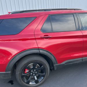 FORD EXPLORER ST - 9