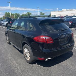 PORSCHE CAYENNE - 5