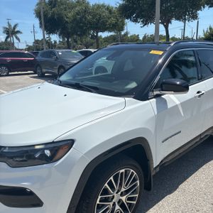 2022 JEEP COMPASS LIMITED — фото 2