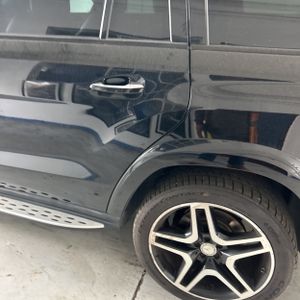 MERCEDES-BENZ GLS - 4