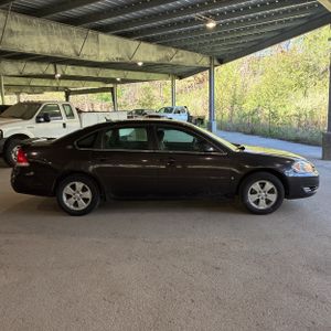 CHEVROLET IMPALA LT - 10