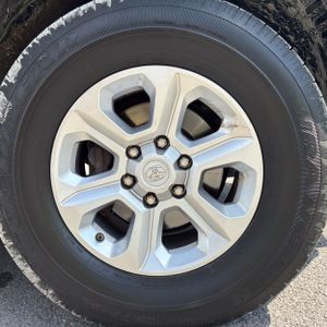 2018 Toyota 4RUNNER SR5 PREMIUM — фото 20