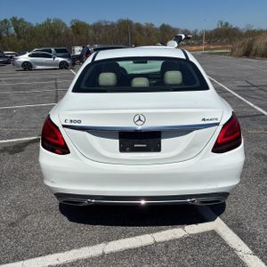 MERCEDES-BENZ C-CLASS - 7