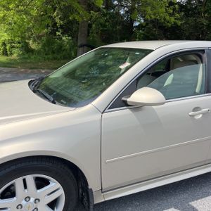 CHEVROLET IMPALA LT - 2