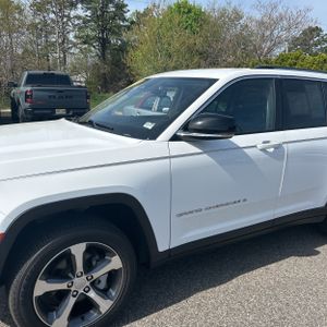 JEEP GRAND CHEROKEE LIMITED - 2