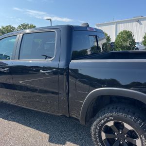 2019 RAM 1500 REBEL 照片 6